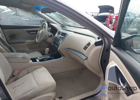 2013 Nissan Altima 2.5 S from USA, damaged, VIN 1N4AL3AP5DC155730